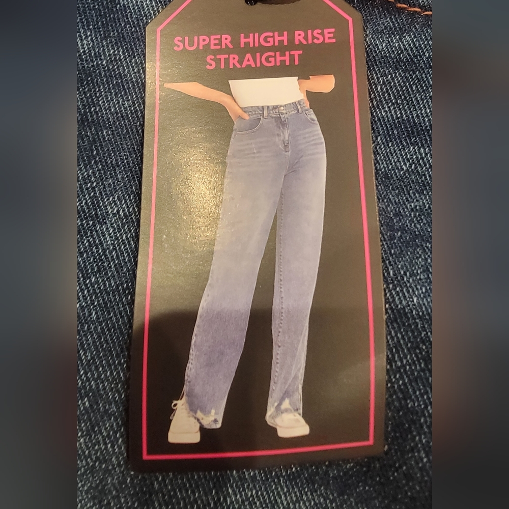 NOBO Super High Rise Straight Blue Distressed Jeans with split hem Sz 13…
